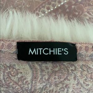 Mitchie’s Scarf
